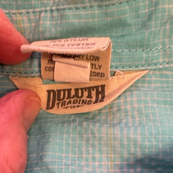 Women’s Duluth Trading Co Light Blue Button Down Shirt. Size S - Picture 5 of 7